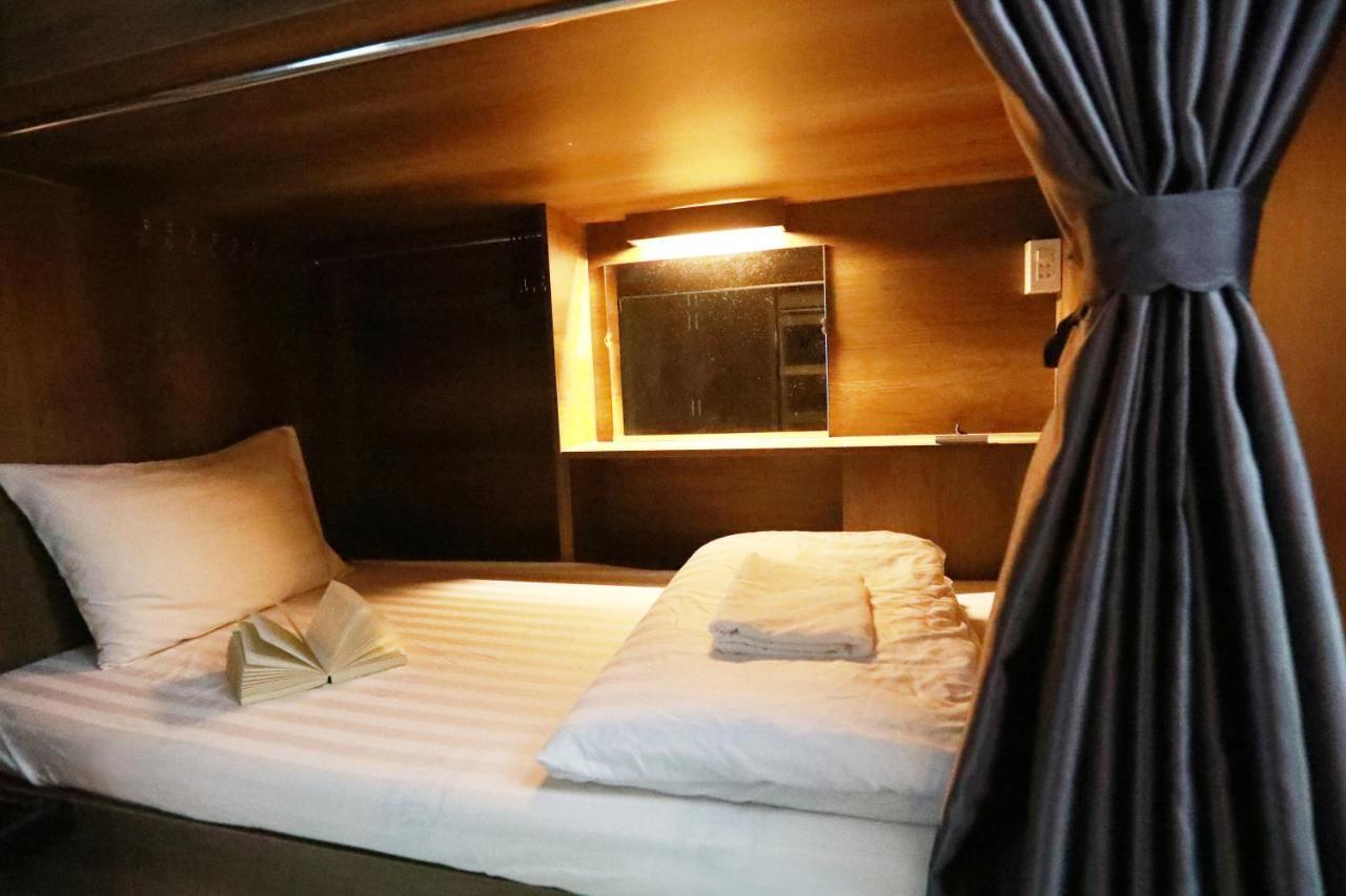 Bui Vien Street Hostel Ho Chi Minh City Exterior photo