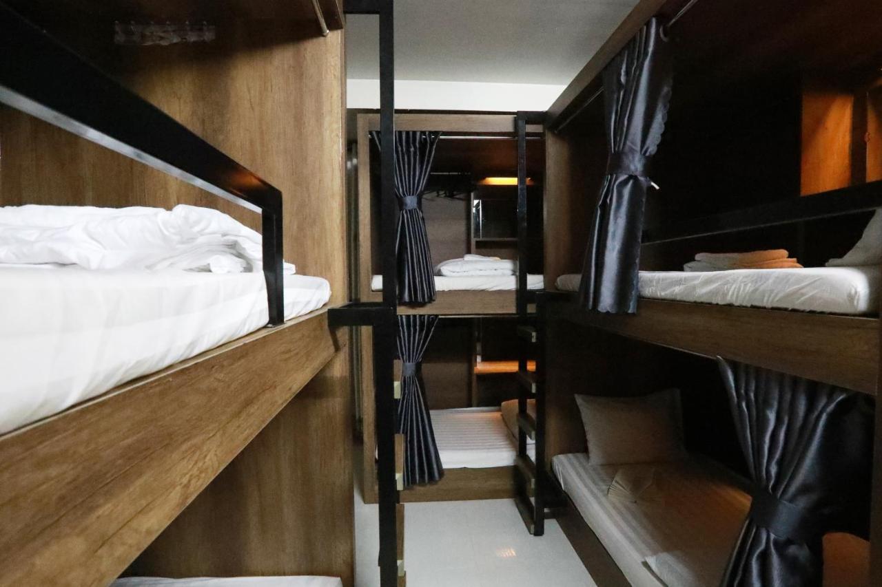 Bui Vien Street Hostel Ho Chi Minh City Exterior photo